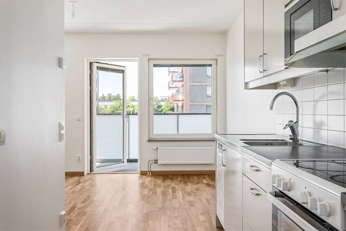 1 rum lägenhet på Eriksgränd 9 Jakobsberg, Järfälla kommun - bild 1