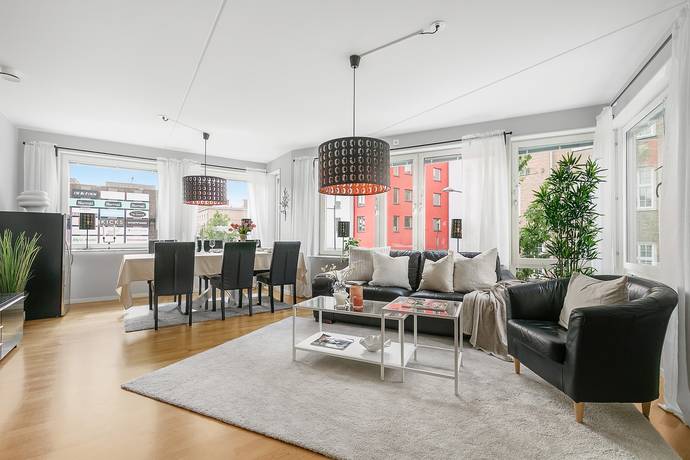 5 rum lägenhet på Rademarchergatan 28B Centrum, Eskilstuna kommun - bild 1