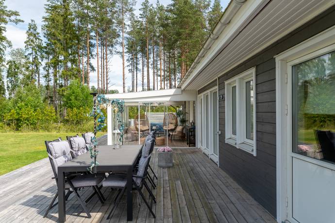 6 rum villa på Skästa byväg 23 Skästa, Västerås kommun - bild 3