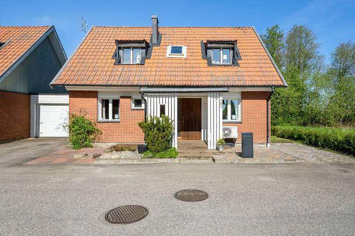 5 rum Kedjehus på Aspgatan 25 Centrum Sala kommun - bild 32