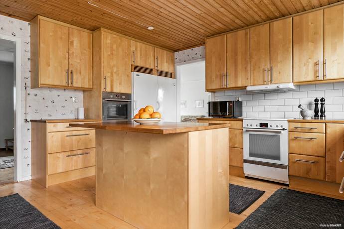 7 rum Villa på Dagfjärilsvägen 5 Lextorp Trollhättans kommun - bild 9