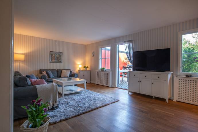 6 rum kedjehus på Trädgårdstorpsvägen 14 Tullinge Parkhem, Botkyrka kommun - bild 5