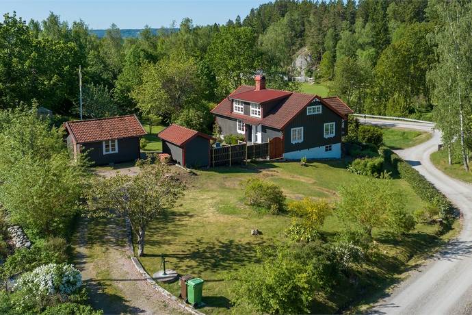 Råssbyn, Uddevalla kommun