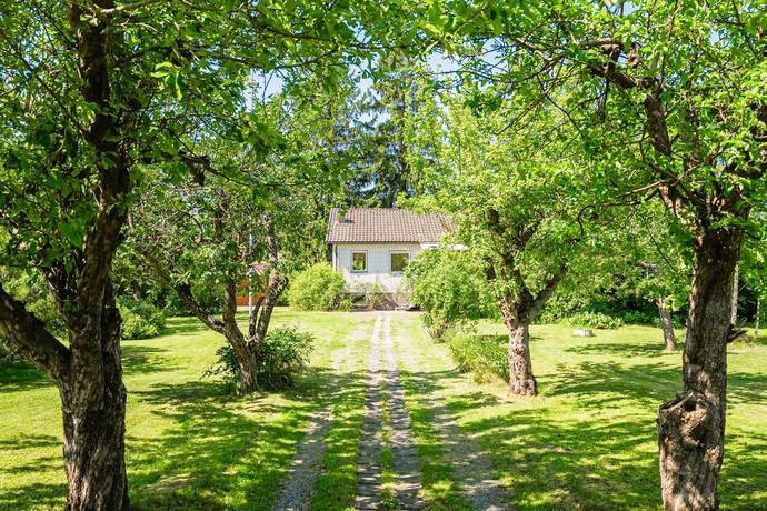6 rum villa på Vasavägen 223 Rotebro, Sollentuna kommun - bild 1