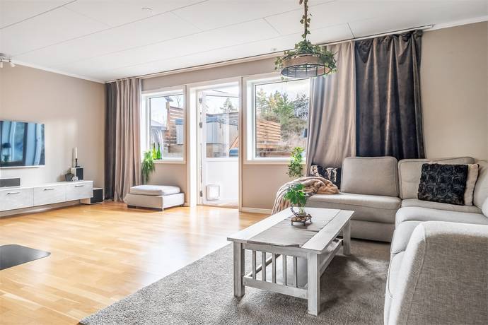 6 rum Villa på Skogstorp Transjön 4 Tungelsta - Hemfosa Haninge kommun - bild 16