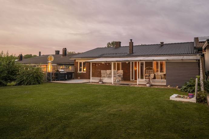Östansjö, Hallsbergs kommun