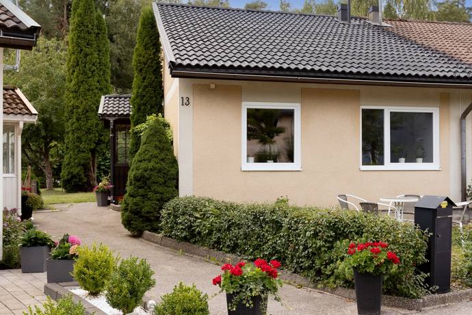 Gnejsgången 13, Stenby, Eskilstuna kommun