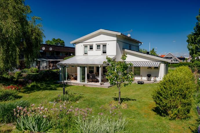 Idunvägen 6C, Odenslunda, Upplands Väsby kommun