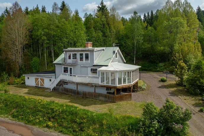 7 rum villa på Vörderås 158 Transtrand, Malung-Sälens kommun - bild 2
