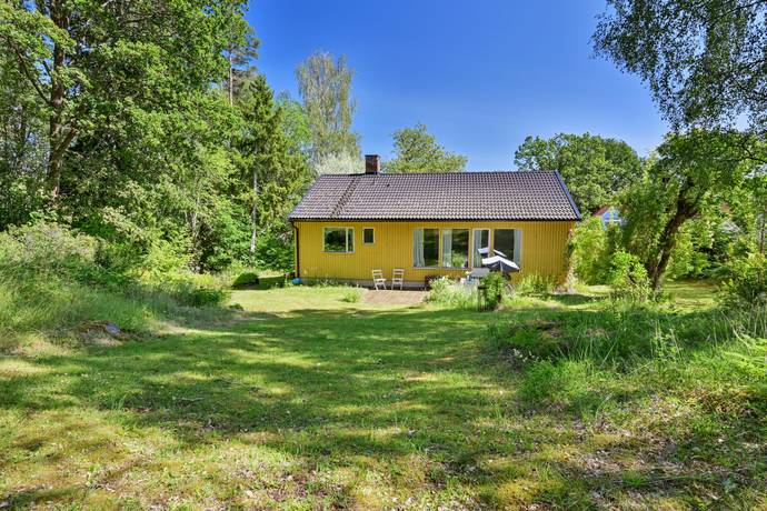 5 rum villa på Vattenverksvägen 23 Åkerstorp, Österåkers kommun - bild 2