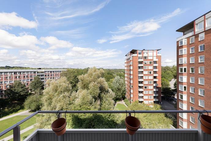 3 rum lägenhet på Larsbodavägen 59 Farsta, Stockholms kommun - bild 3