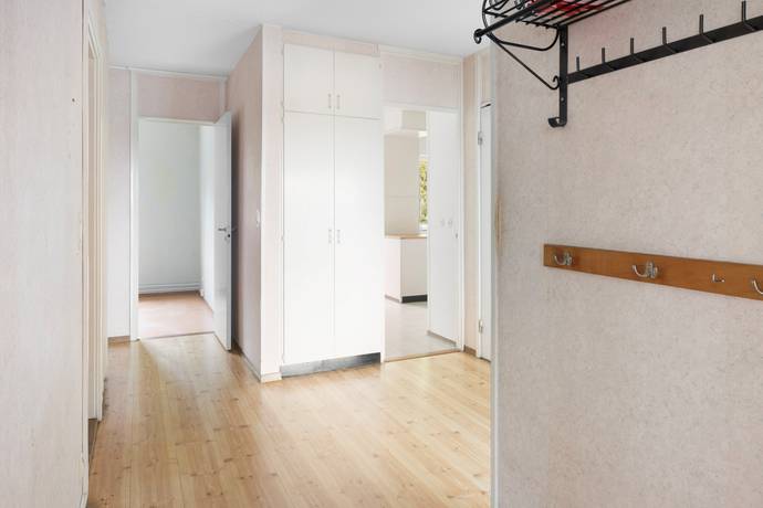 4 rum Lägenhet på Äspholmsvägen 23, vån 6 Skärholmens Centrum Stockholms kommun - bild 18