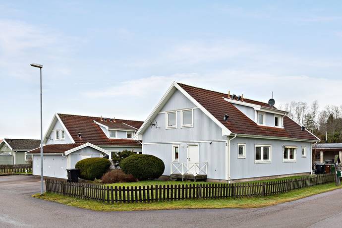 Murhammarvägen 11C & 11D, Kareby, Kungälvs kommun