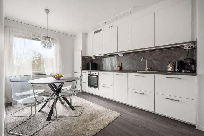 1.5 rum Lägenhet på Bergshöjden 64 Sundbyberg - Rissne Sundbybergs kommun - bild 2