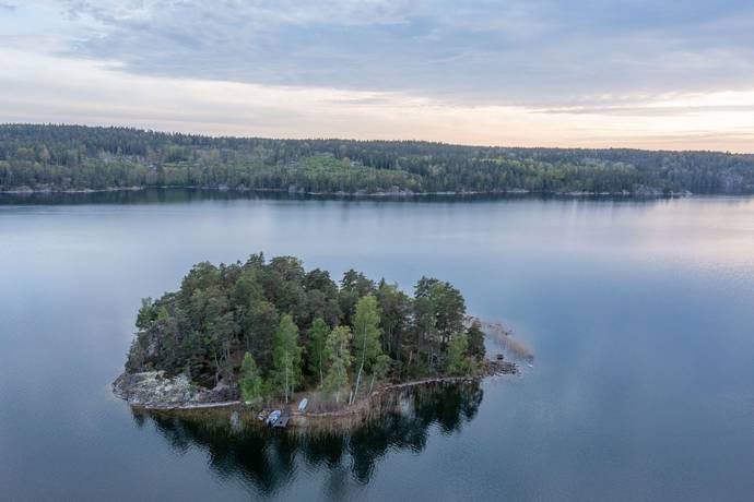 2 rum Fritidsboende på Näs Tallholmen 1 Gusum Valdemarsviks kommun - bild 7
