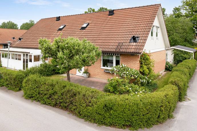 5 rum parhus på Sidvindsvägen 89 Tallboda, Linköpings kommun - bild 1