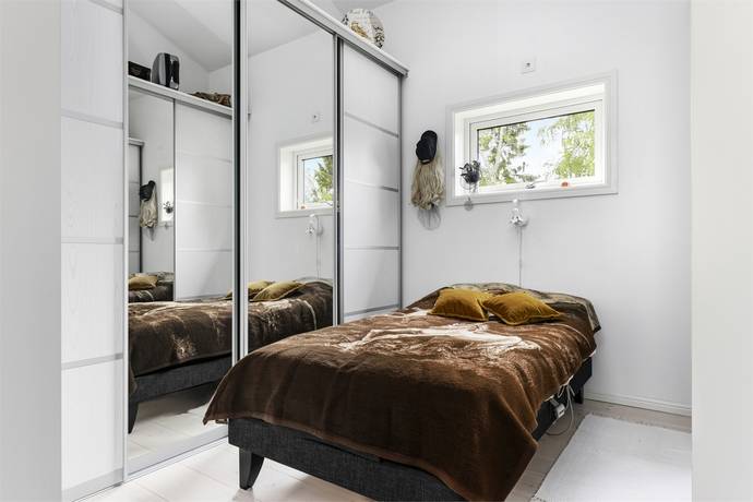 5 rum Vinterbonat fritidshus på Forsmark Tixelfjärden 114 Östhammar Östhammars kommun - bild 24