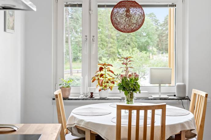 2 rum Lägenhet på Karlslundsgatan 22  Centrala Södertälje Södertälje kommun - bild 3