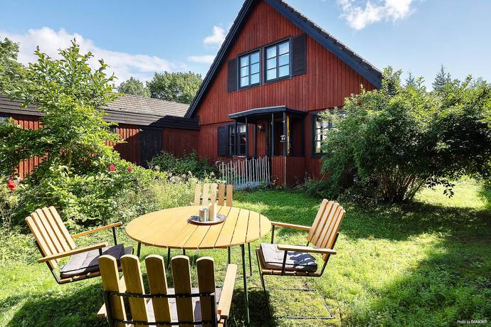 6 rum villa på Fältvägen 1 B Norby, Uppsala kommun - bild 2