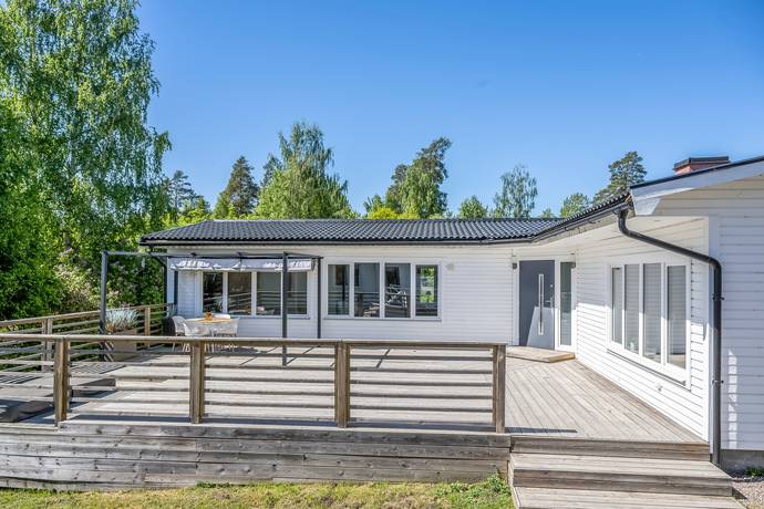 4 rum villa på Dovhjortstigen 18 Djurön, Norrköpings kommun - bild 2