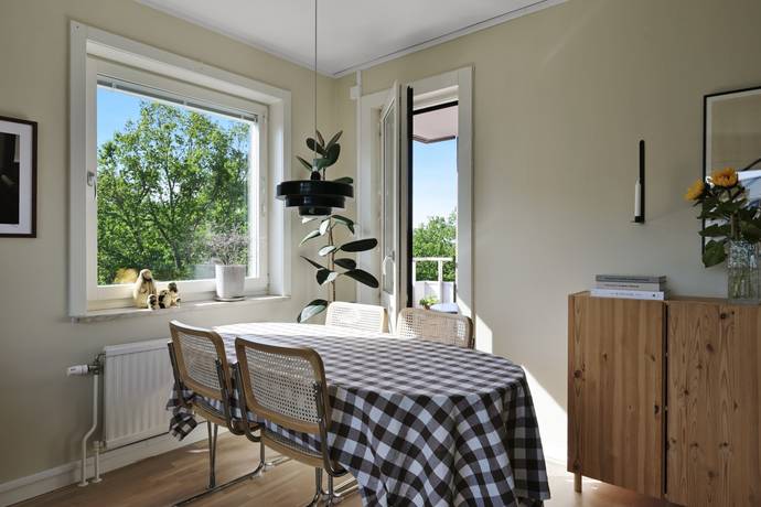 4 rum Lägenhet på Selmedalsvägen 14 Hägerstenshamnen Stockholms kommun - bild 23