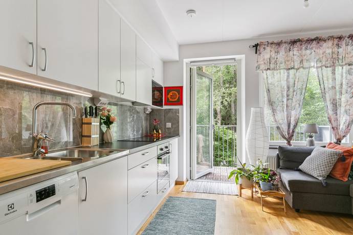 1 rum lägenhet på Tisdagsvägen 13, 2tr Hökarängen, Stockholms kommun - bild 3