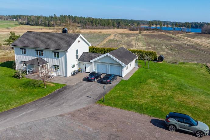 5 rum Gård med jordbruk på Hallanda gård Tveta Hallanda Säffle kommun - bild 33