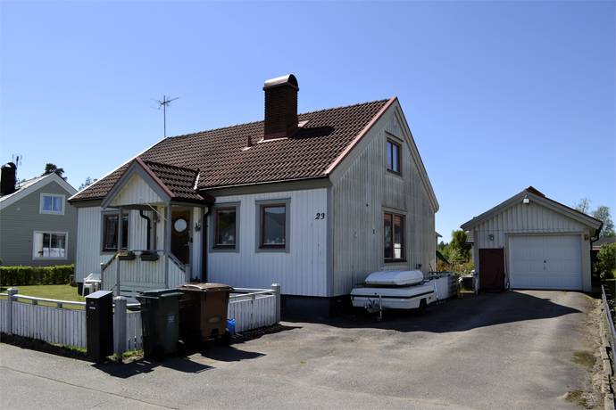6 rum villa på Skogsrundan 23 Hägnen, Sävsjö kommun - bild 1