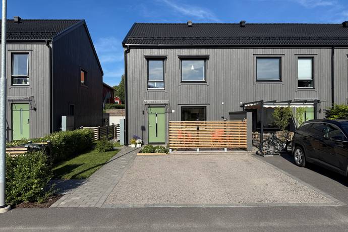 5 rum Radhus på Nästegårdsvägen 35E Lillån Örebro kommun - bild 1