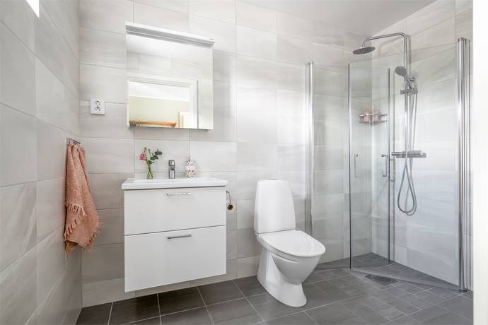 7 rum Villa på Kardborrevägen 3 Sorunda Nynäshamns kommun - bild 24