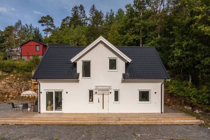 6 rum villa på Olofsred 4 Hyssna, Marks kommun - bild 1