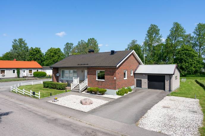 3 rum villa på Torsgatan 2 Mellerud, Melleruds kommun - bild 1