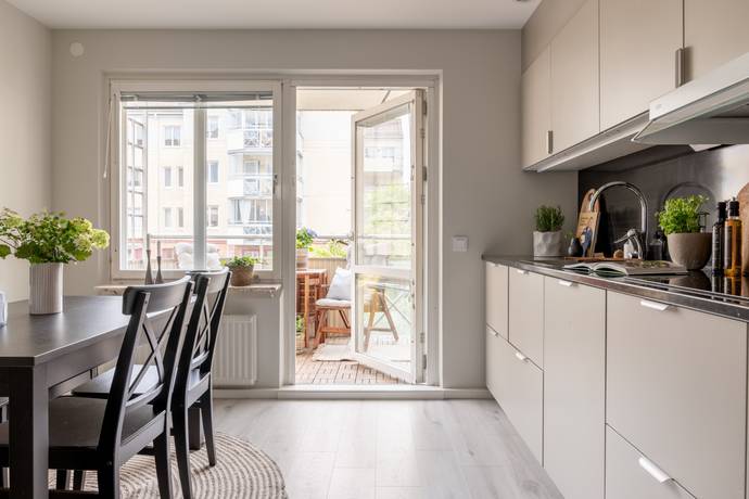 2 rum lägenhet på Svartviksslingan 63 Minneberg, Stockholms kommun - bild 2