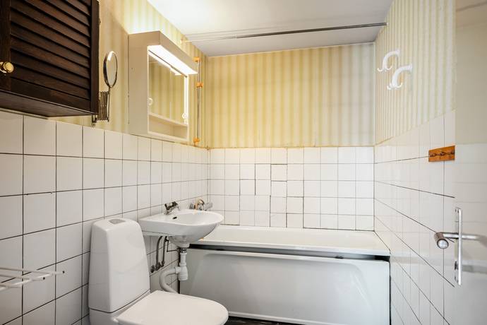 5 rum Radhus på Västra Dalgatan 49 Centralt Örnsköldsviks kommun - bild 23