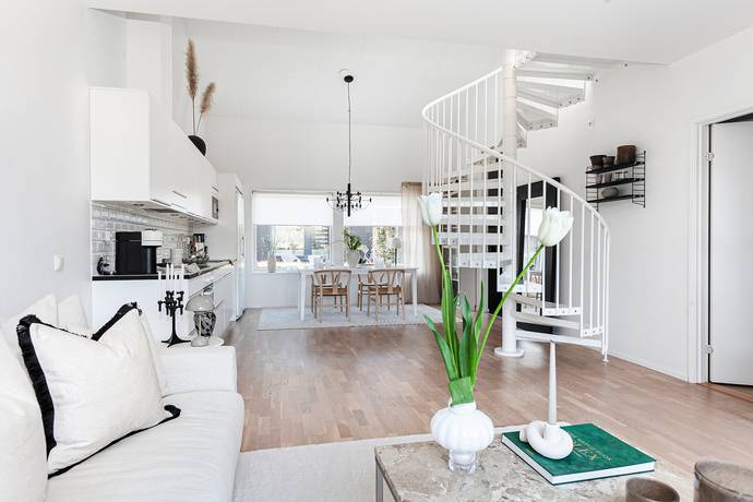 4 rum radhus på Mårtenstorpsgatan 99 Gustavslund, Helsingborgs kommun - bild 1