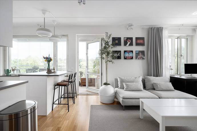 2 rum lägenhet på Ulvsättragränd 10 Kallhäll, Järfälla kommun - bild 1