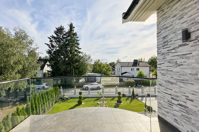 365 m² Villa på Järpvägen 24 Järfälla kommun - bild 45