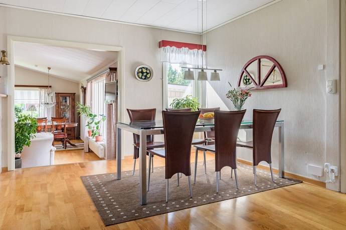 4 rum Villa på Uttergatan 27 Övre Tjärna Borlänge kommun - bild 11