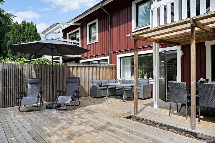 5 rum radhus på Irisgatan 12D Roslunda, Ängelholms kommun - bild 1