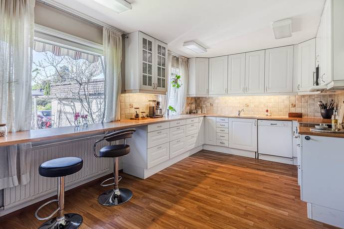 7 rum Villa på Blåbärsvägen 3 Ärsta Eskilstuna kommun - bild 10