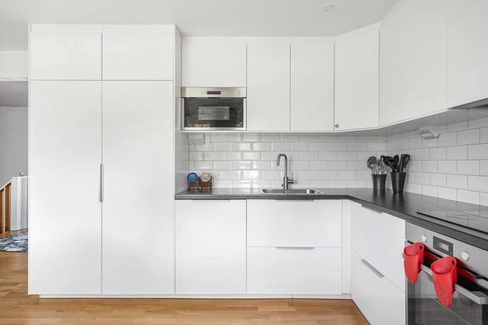 5 rum Radhus på Storskiftesvägen 22 Botkyrka -  Alby Botkyrka kommun - bild 29