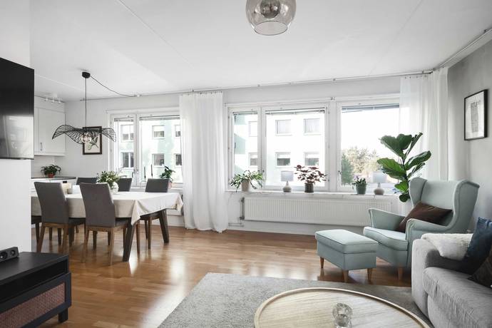 4 rum Lägenhet på Portalgatan 73 Kapellgärdet Uppsala kommun - bild 3