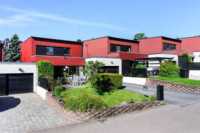 5 rum kedjehus på Åbrinken 12 Bro, Borlänge kommun - bild 1
