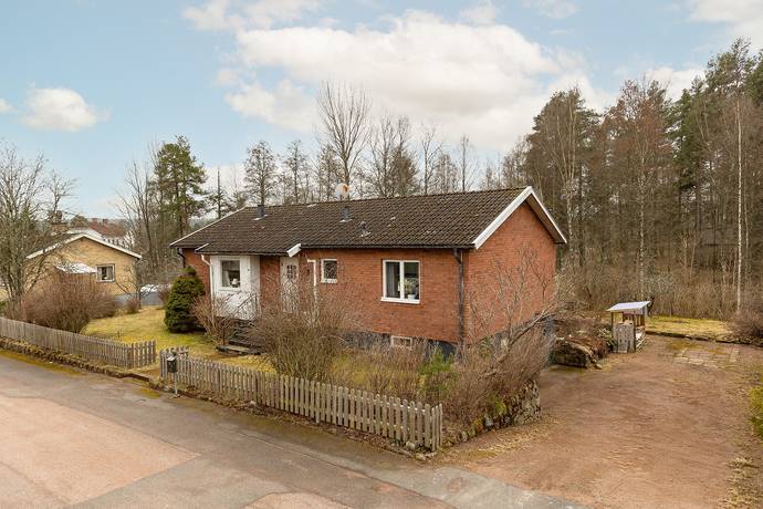 Villagatan 8, Bruzaholm, Eksjö kommun