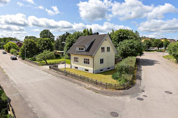 4 rum villa på Industrigatan 8 Perstorp, Perstorps kommun - bild 2