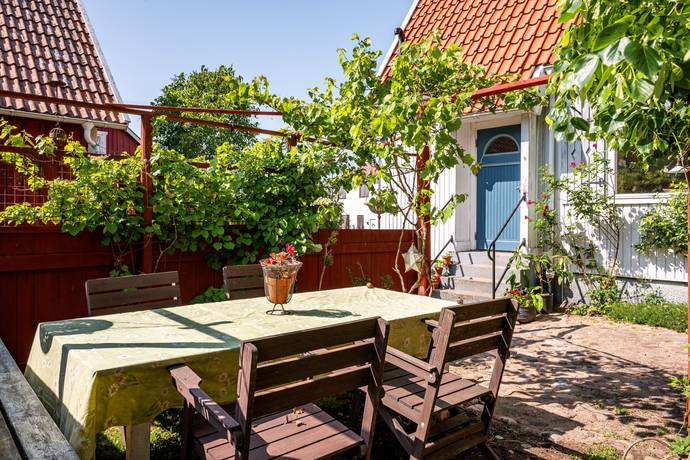 8 rum Villa på Kristianstadsvägen 18 Laholms kommun - bild 2