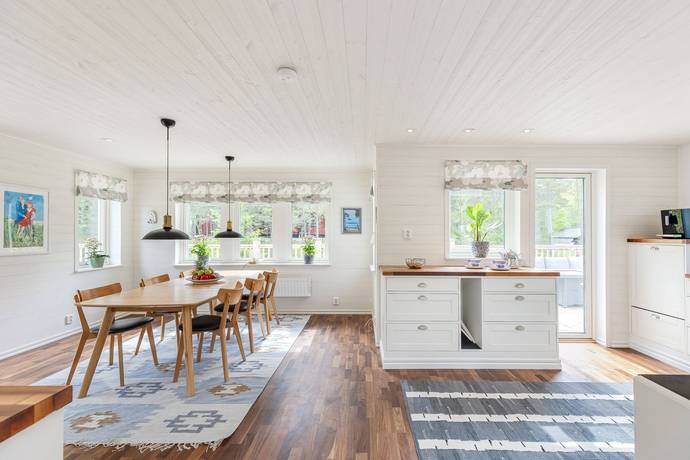 3 rum vinterbonat fritidshus på Ljungvägen 2 Kalkudden, Strängnäs kommun - bild 4