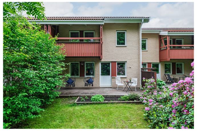 4 rum radhus på Ostvägen 7 Ersboda, Umeå kommun - bild 1