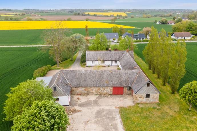 5 rum Gård utan jordbruk på Viarpsvägen 49 Mellan Simris och Viarp Simrishamns kommun - bild 15