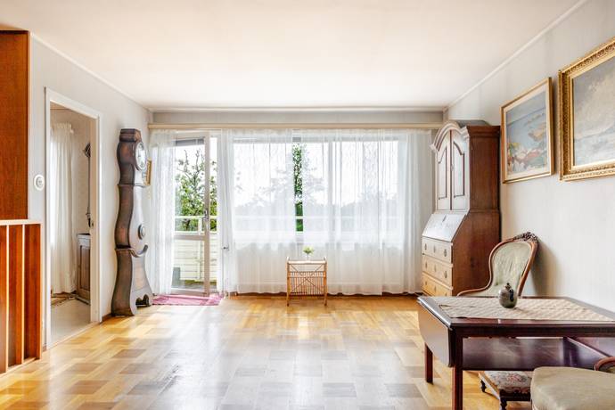 5 rum radhus på Barrstigen 25 Rönninge, Salems kommun - bild 3